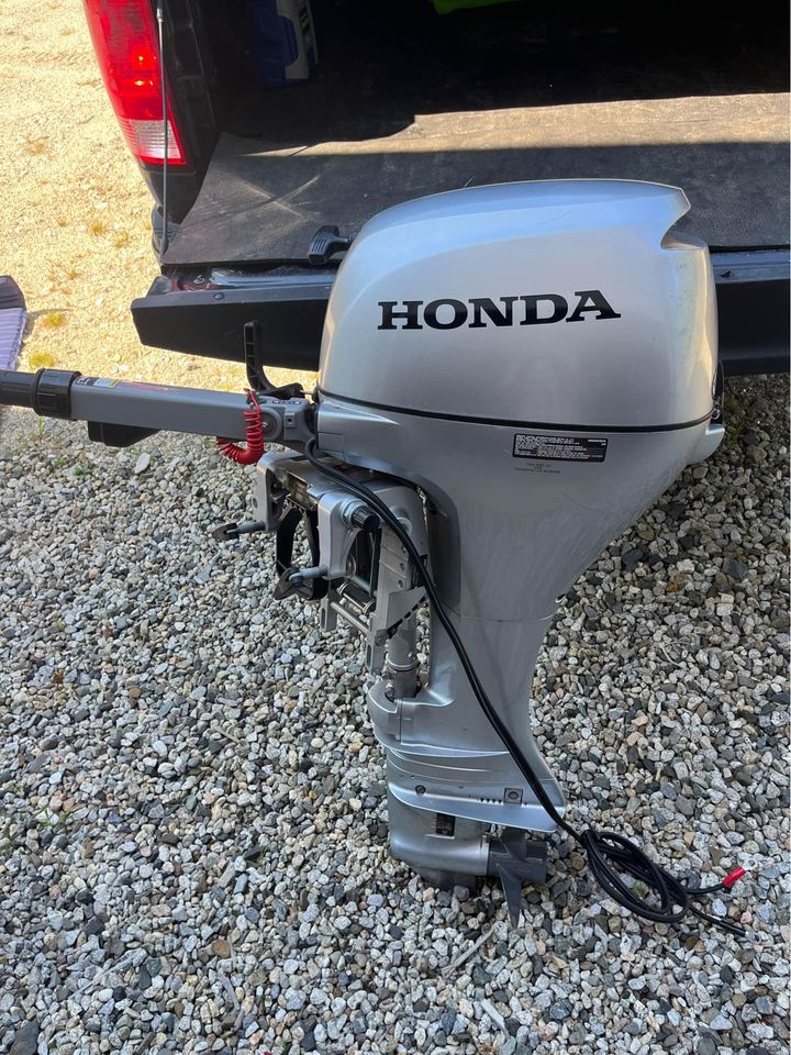 2023 Honda 15HP Outboard Motor