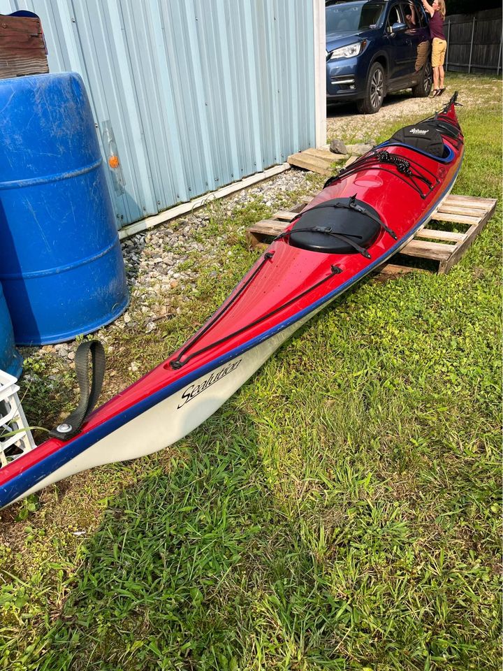 Wilderness Systems Sealutions fiberglass kayak