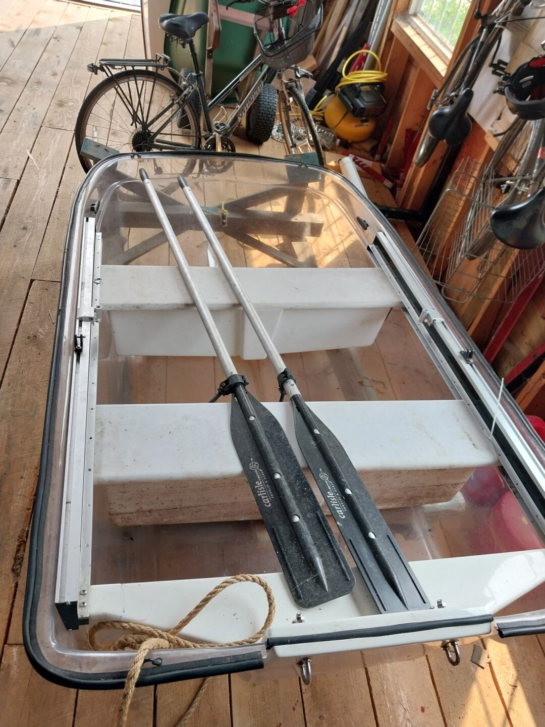 Clear bottom rowing dinghy