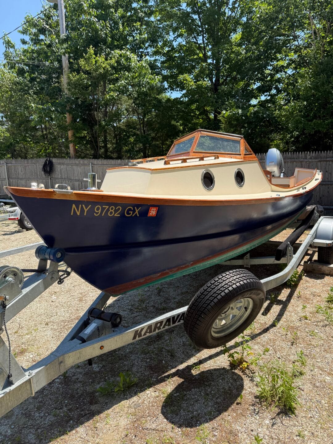 Nexus 21′ Planing Dory Motorboat
